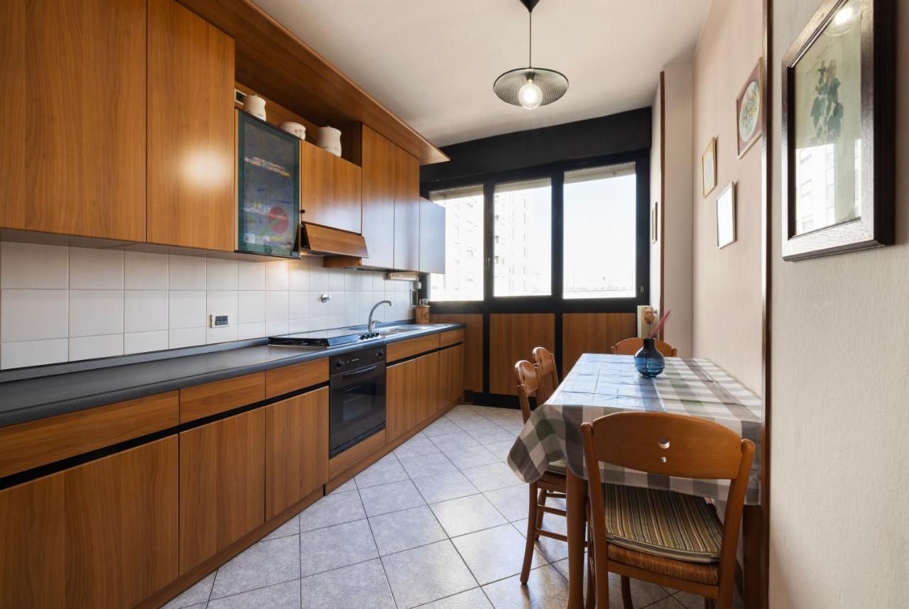 We Home - House Of Stars - Bologna Bagian luar foto